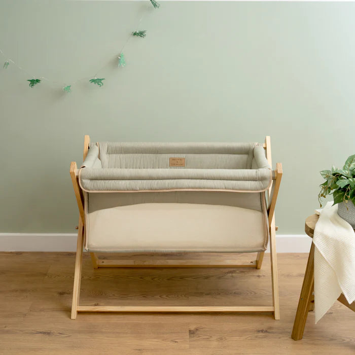 Organic Folding Crib